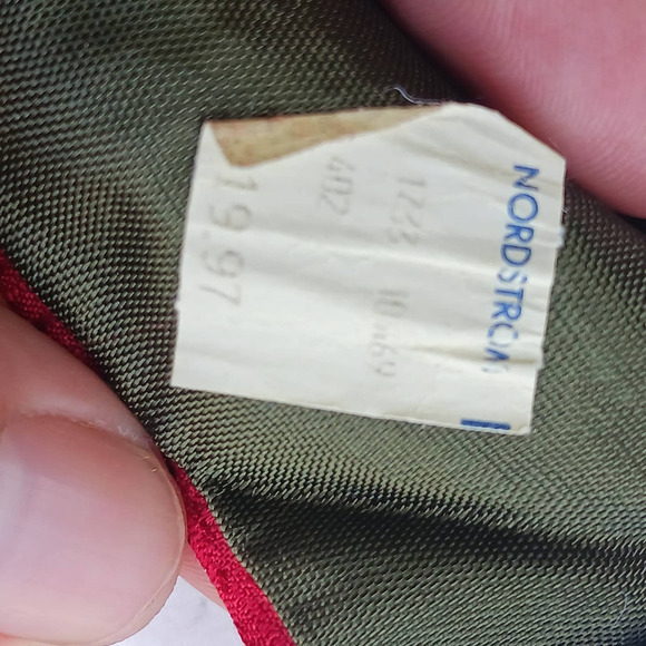 Vintage Chaps Tie Red Blue 100% Silk Made in USA Geometric - Picture 7 of 8